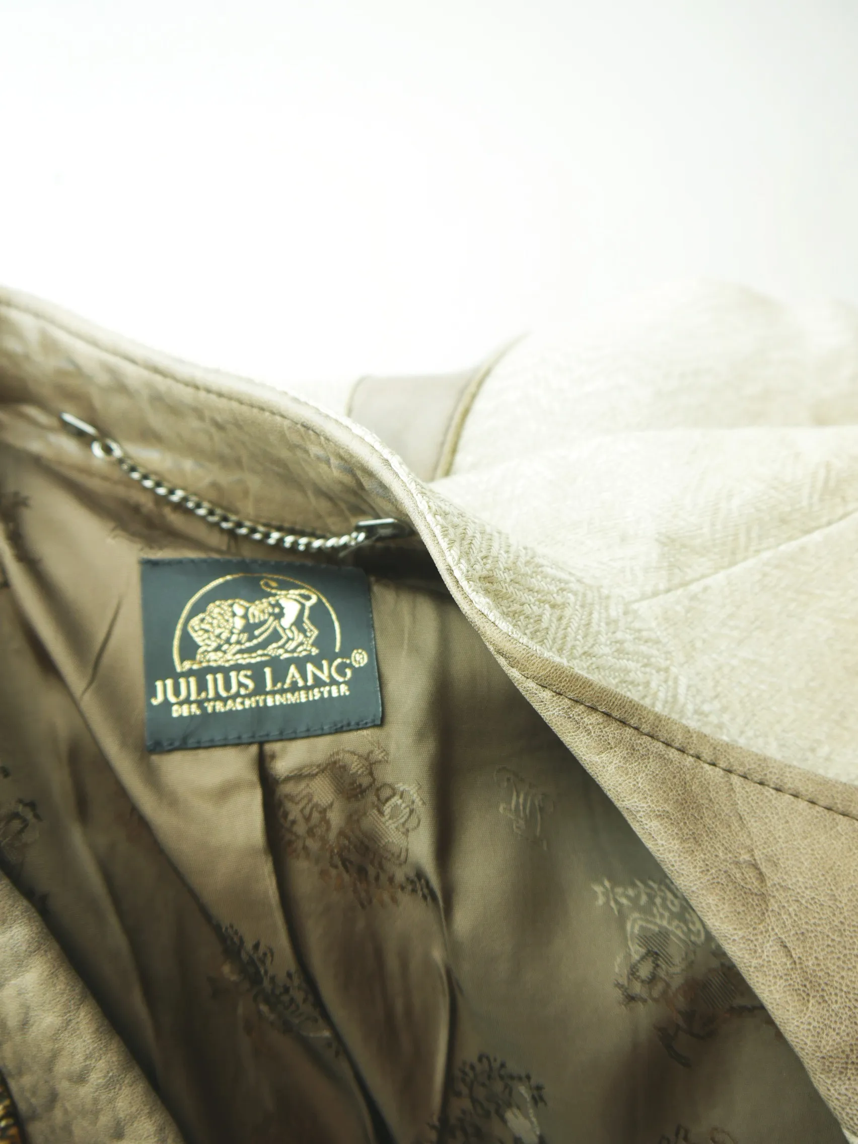 Julius Lang beige mit Stickerei sagenhafte Damen Leinen Trachtenjacke Gr.40